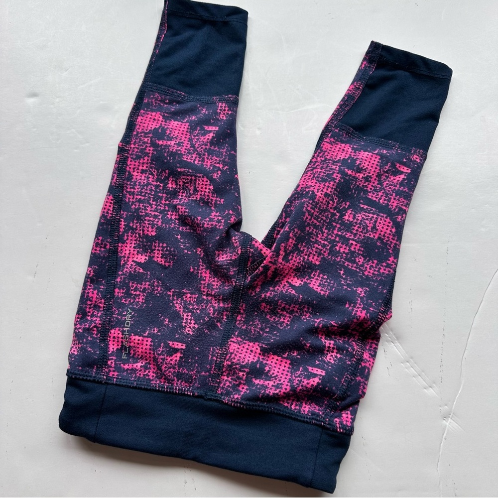 THE NORTH FACE Girls' Pulse Capri Running Pants - Picture 6 of 6
